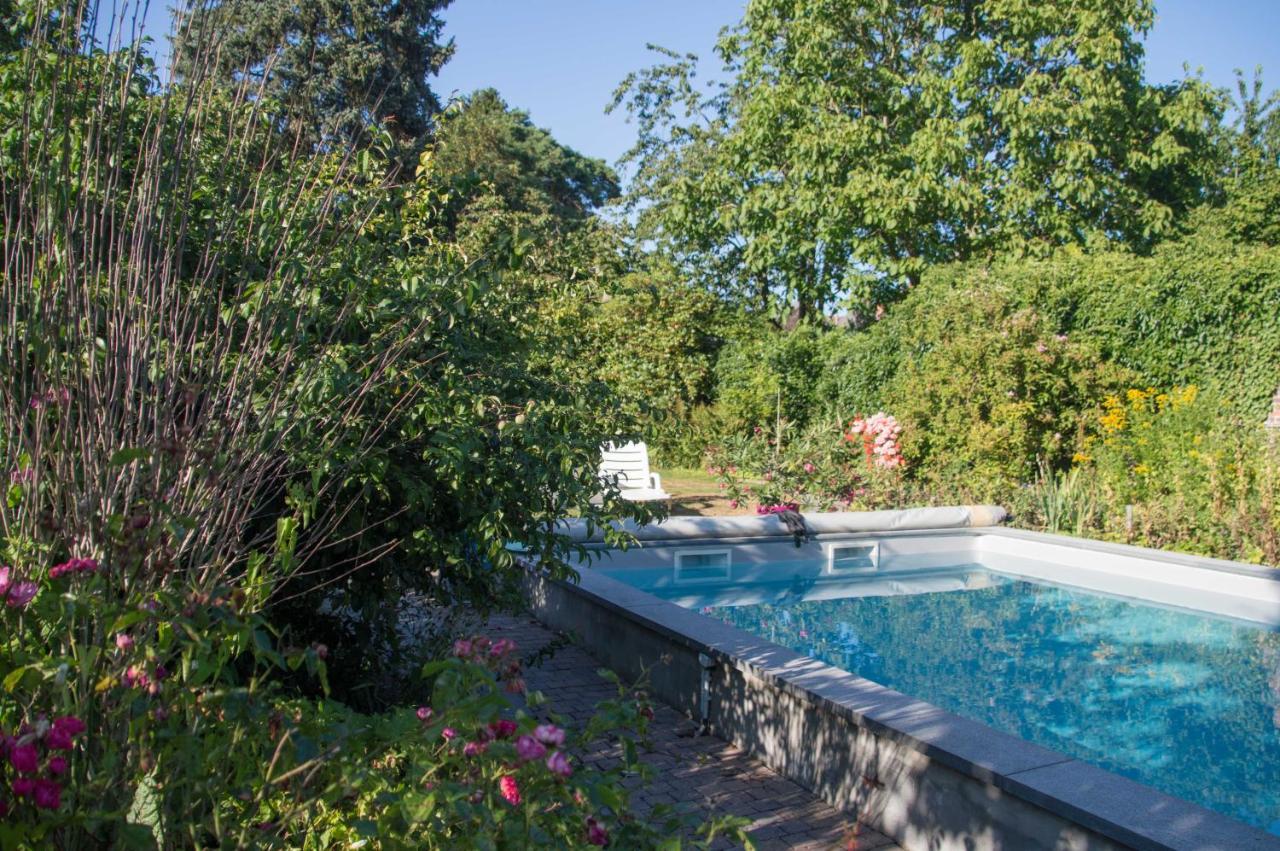 B And B Comme Chez Soi La Hestre Экстерьер фото
